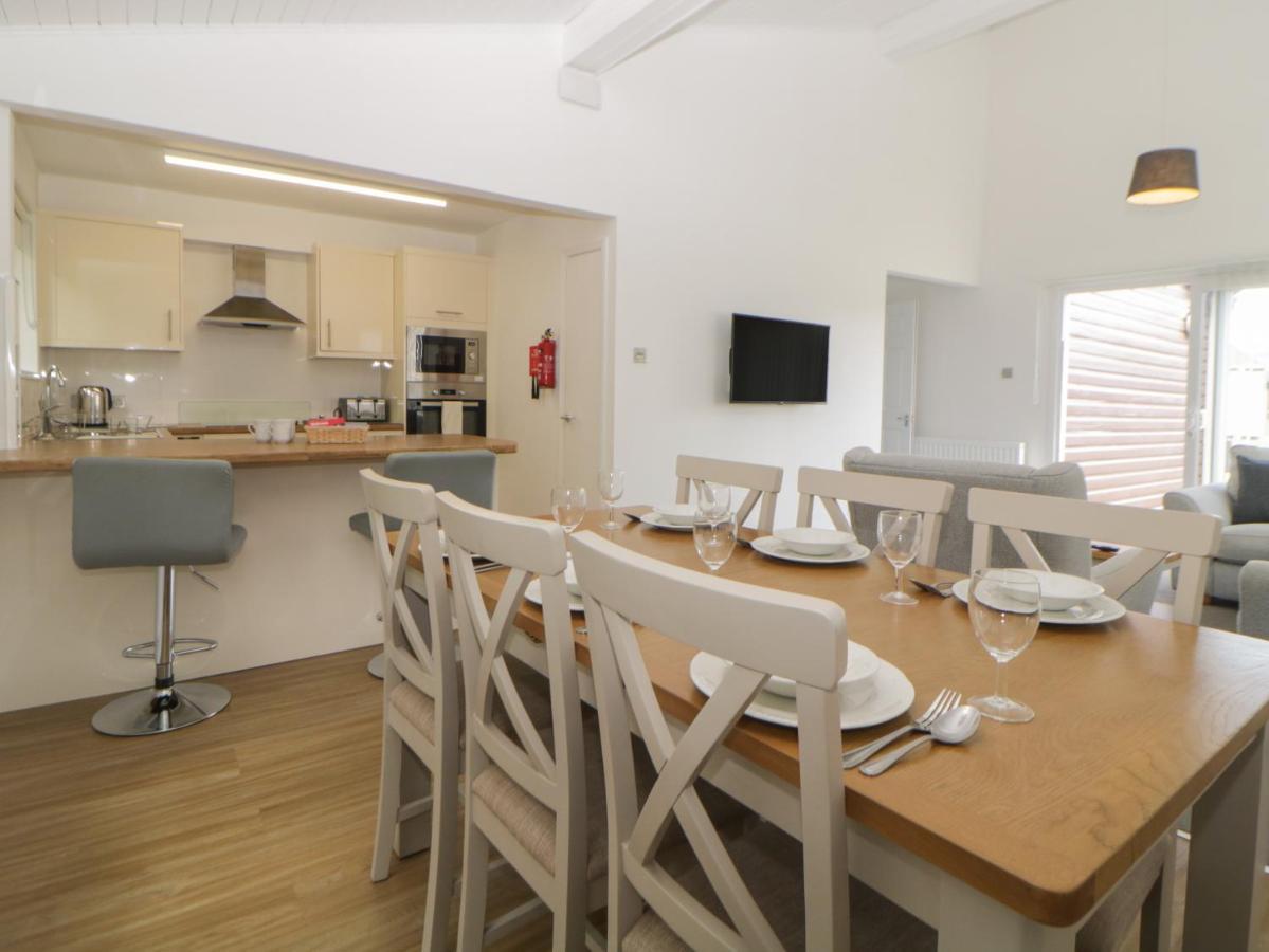Harcombe House Bungalow 9 뉴턴애벗 외부 사진